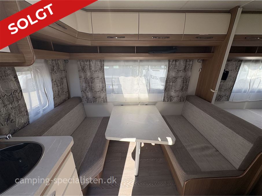 Hobby De Luxe 400 SFE